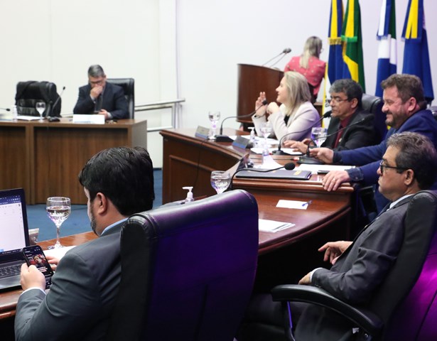 Sessão ordinária desta segunda-feira na Câmara