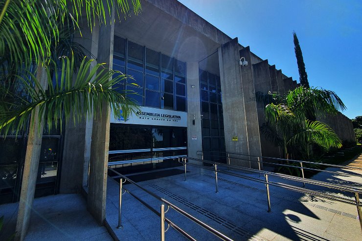 Assembleia Legislativa oferece oportunidades de trabalho