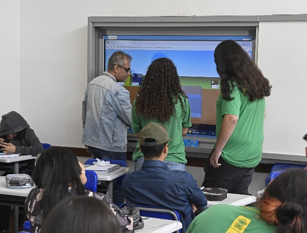 Estado divulga lista de aprovados para a Educação