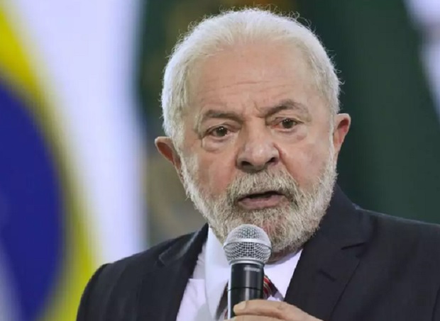 Lula reage a comentários de Lacombe