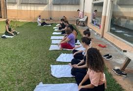 Roda de conversa e yoga marcaram o evento 
