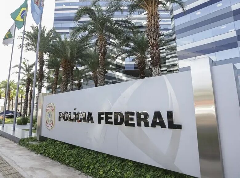 Federal age contra mau uso das verbas parlamentares 