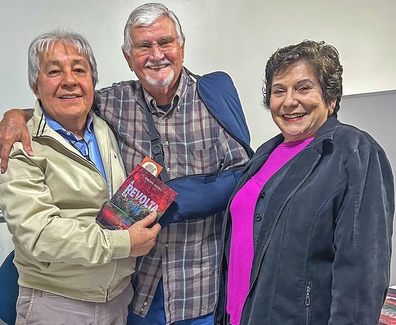 Zeca e a esposa Gilda, no lançamento do livro de Ermínio