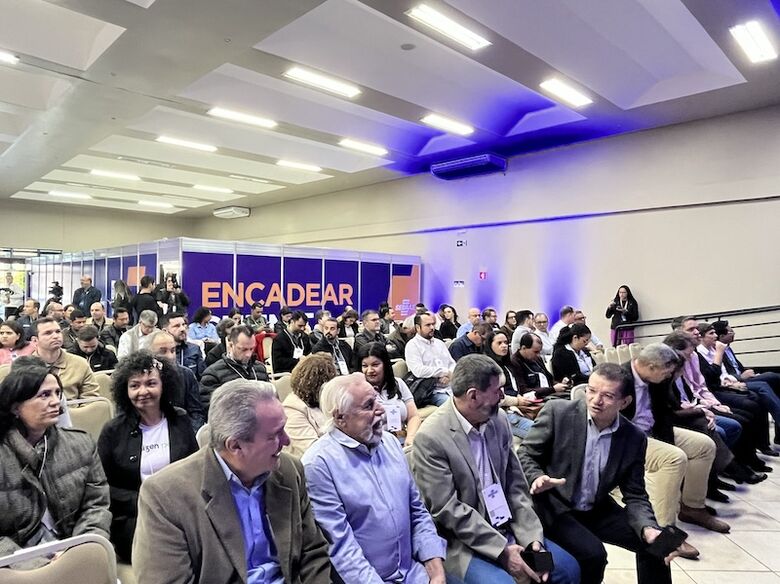 Abertura do Encadear Summit lotou auditório da Aced