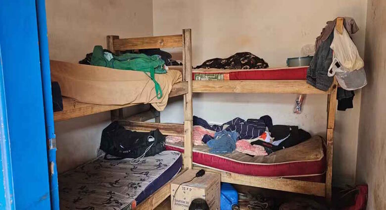 Vítimas saíram de Mato Grosso do Sul e foram abandonadas em alojamento no Paraná, sem salários