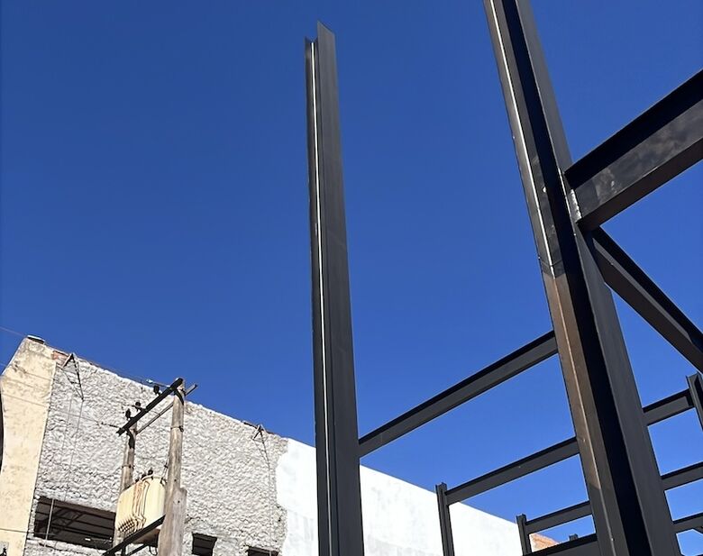 'Esqueleto' do novo prédio da Câmara de Dourados