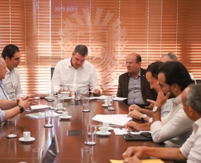Encontro da Casa Civil com o governador: foco nas entregas