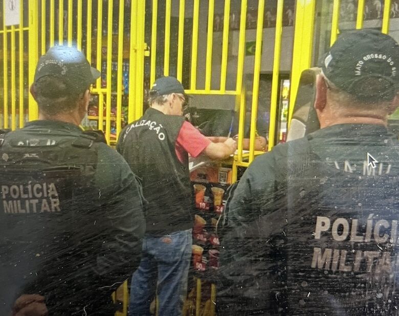 Fiscalização em loja de conveniência de bebidas em Dourados