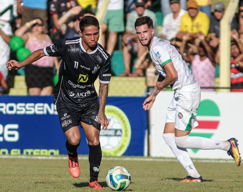 Operário mostrou superioridade no primeiro jogo da final