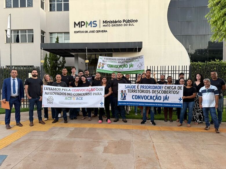 Aprovados em concurso, agentes cobram nomeação 