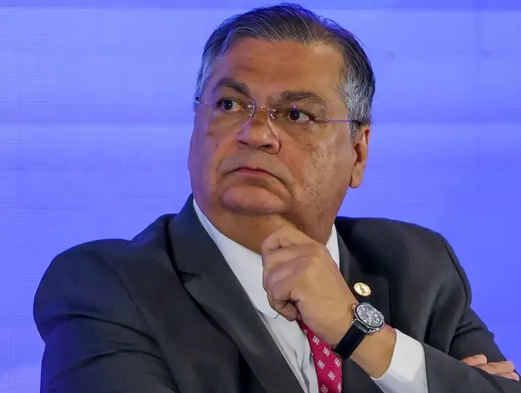 Flávio Dino decide pelo fim da medida compulsória