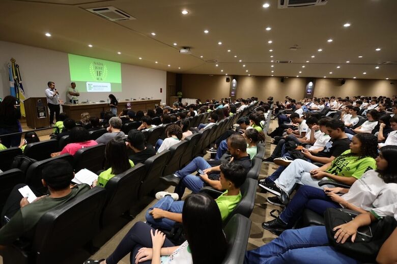Prefeito participou de ato realizado na Unigran