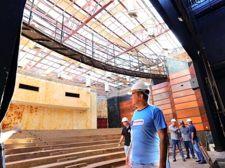 Marçal acompanha pessoalmente evolução de obra
