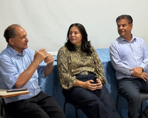 Zé Teixeira e Nelsinho, com a prefeita Lurdes