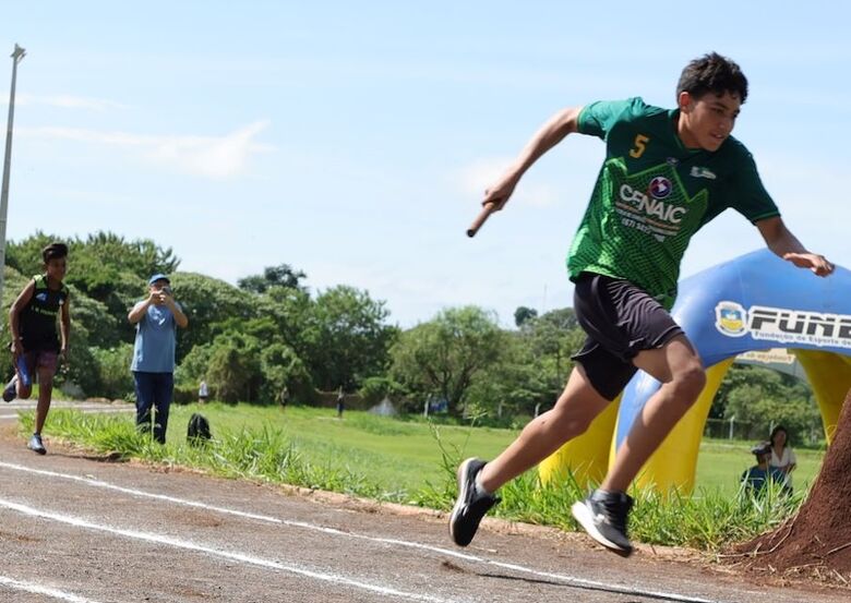 Atletismo teve provas pela manhã no parque Arnulpho