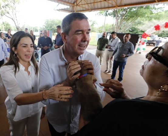 Governador e primeira-dama acompanharam ação