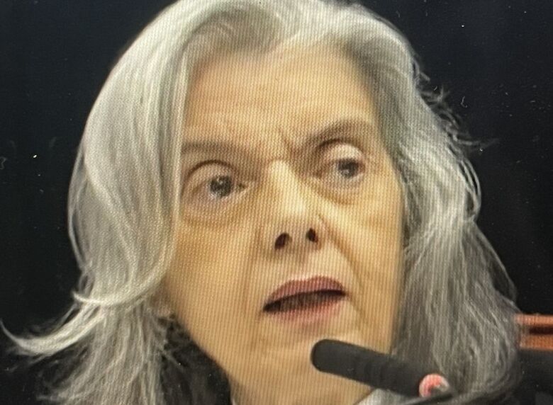 Ministra Cármen Lúcia é a atual presidente do TSE