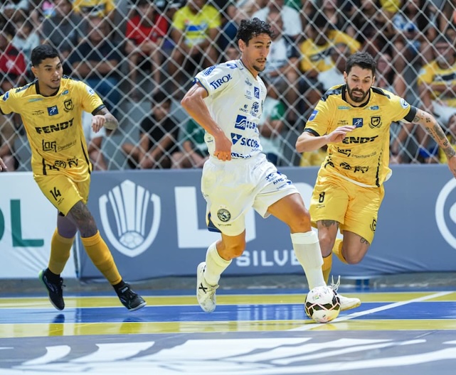Torcedor gostou do que viu no jogo do JAG em Dourados