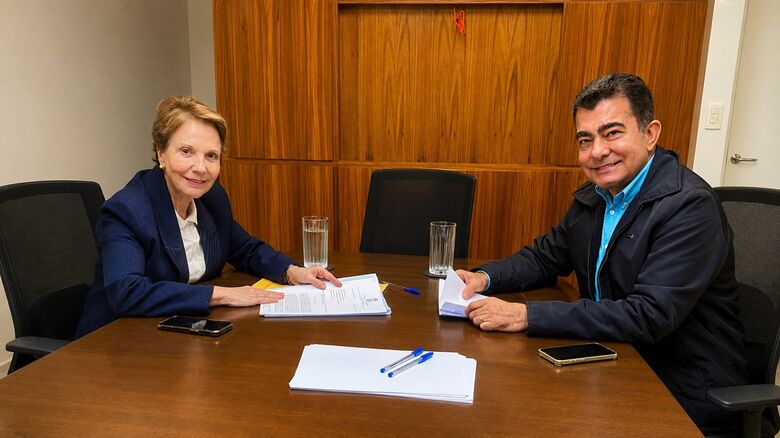 Prefeito Marçal Filho reunido com a senadora Tereza Cristina na manhã desta segunda-feira, em Campo Grande-