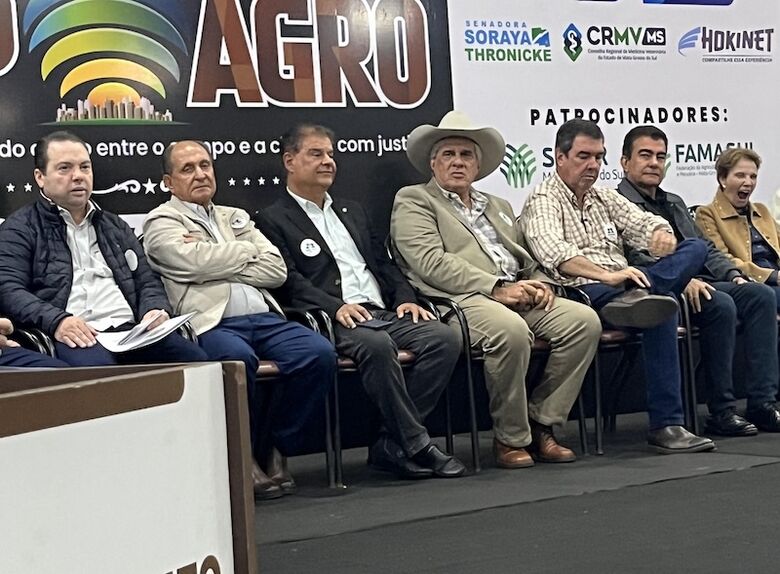 Gino recebe autoridades para abertura da Expoagro