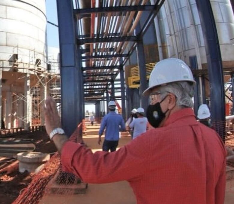 Ex-governador superou momentos críticos para garantir crescimento