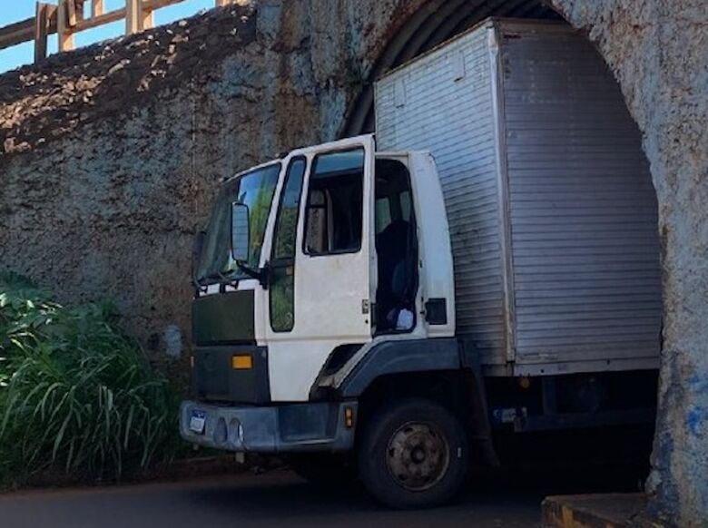 Estrutura do túnel sob a BR-163 preocupa deputado