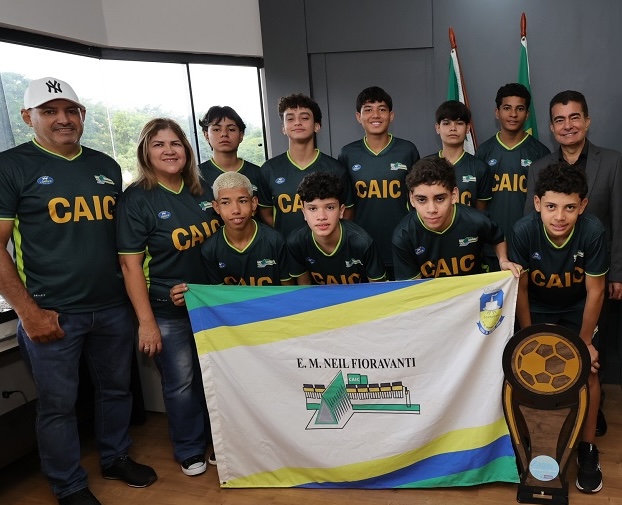 Equipe de futsal do CAIC vai representar Dourados