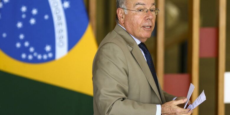Mauro Vieira participa de evento climático em Luxemburgo.