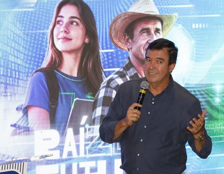 Eduardo Riedel lança o programa Raiz do Futuro em MS