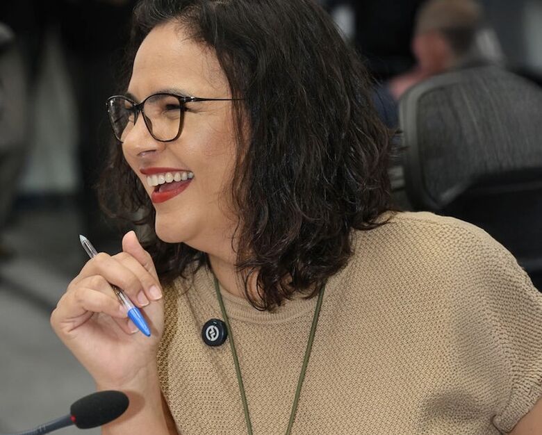 Emendas de deputada Gleice atendem municípios
