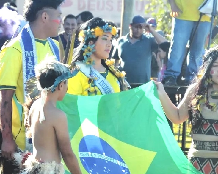 Miss e Míster Indígena participaram da abertura dos jogos