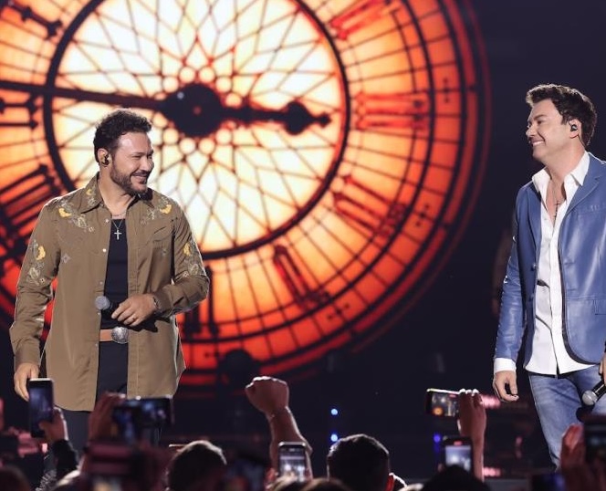 João Bosco & Vinícius cantam de graça na Festa Junina