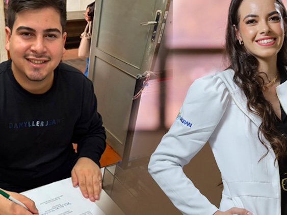 Ryann Moura e Amanda Costa celebram aprovações