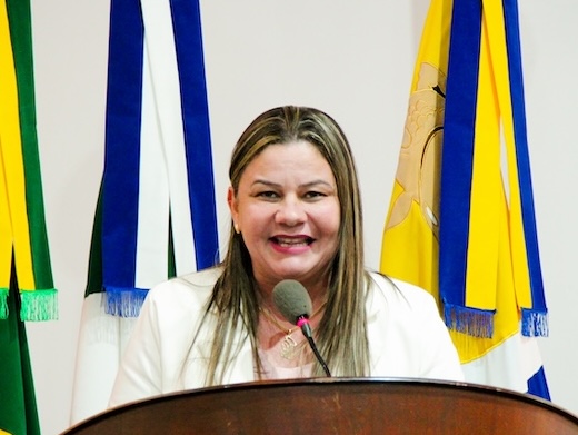 Vereadora enfrenta processo disciplinar como servidora