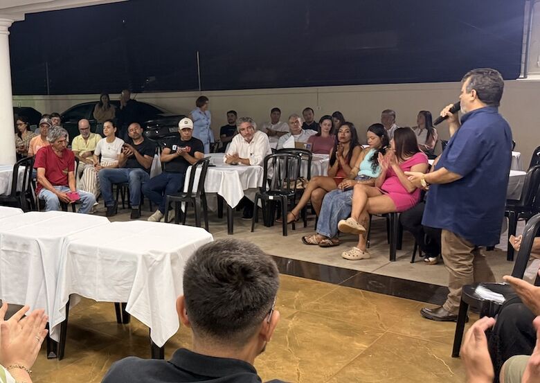 Carlos Bernardo lança propostas de novo projeto