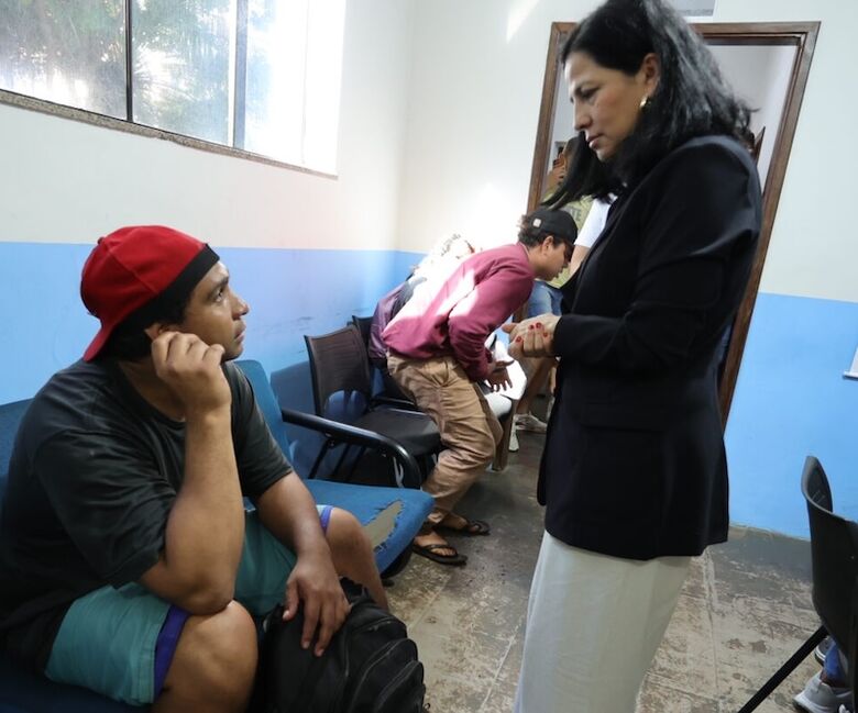 Venezuelano é atendido na Central do Imigrante
