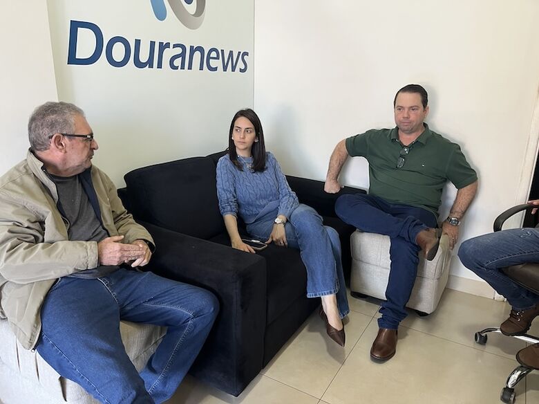 Vice-prefeita Gianni e Rodolfo Nogueira, no Douranews