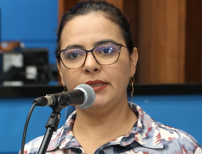 Gleice valoriza sistema de proteção à integridade do servidor