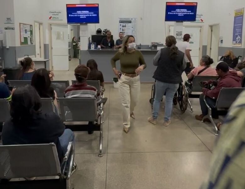 Deputada acompanha de perto as dificuldades na UPA