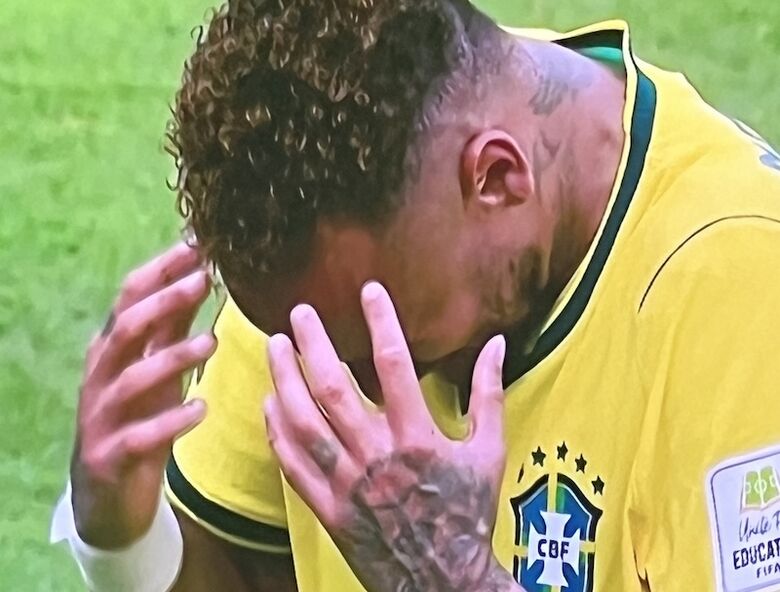 Neymar é desolação no final da carreira na Seleção
