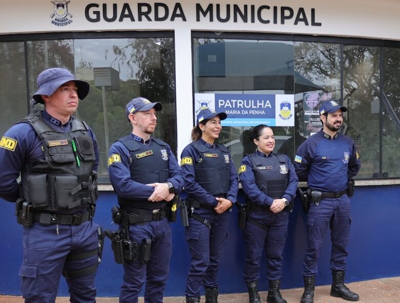Base da Patrulha Maria da Penha na praça Antônio João 