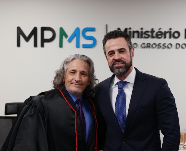 Rigato, com o Procurador Geral Romão Ávila