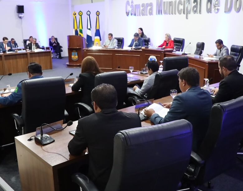 Sessões da Câmara mudam de horário na campanha