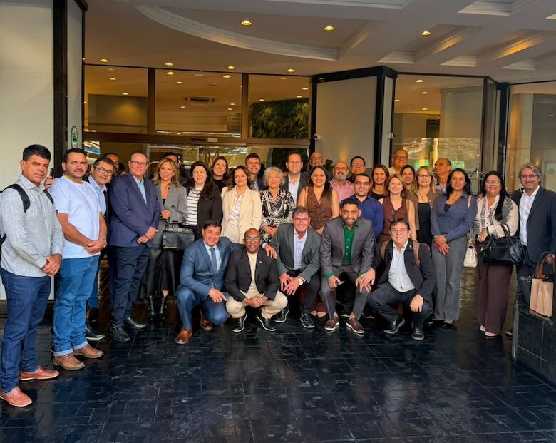 Gestores do Estado em Missão Técnica a Maringá