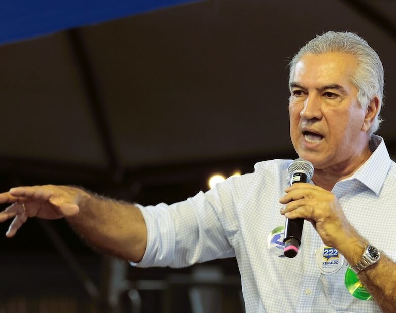 Crise econômica se agravou no atual governo, diz Reinaldo