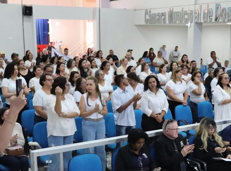 Na Câmara, agentes de saúde aplaudem resolutividade de Marçal