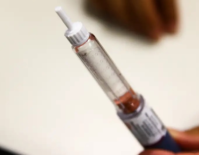 Sociedade de Pediatria adverte sobre canetas emagrecedoras