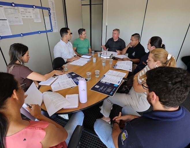 Reunião na Semsur orienta sobre prazos para autorizar eventos