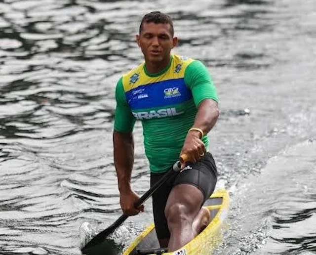 Isaquias Queiroz mantém trajetória de vitórias