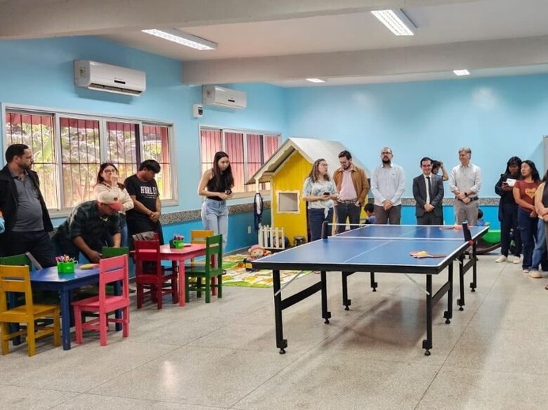 Promotor e reitor da UFGD na entrega do novo espaço